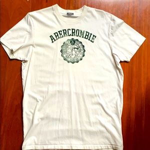 Abercrombie & Fitch Men’s Tee Shirt